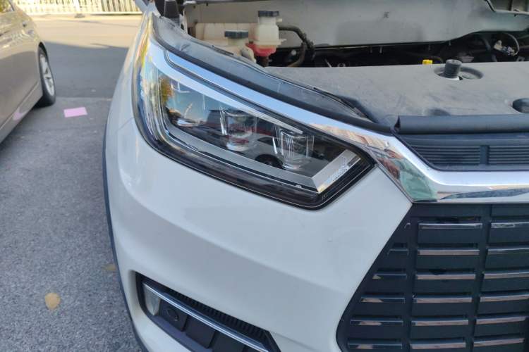 Used BYD Yuan New Energy 2019 EV535 High-Energy Leading Edition
