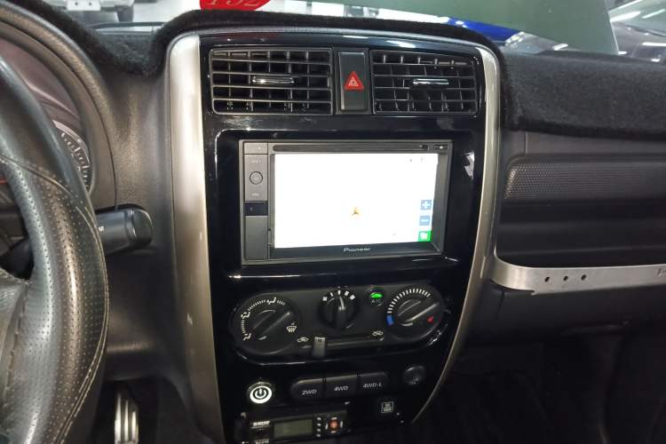 Used Suzuki Jimny 2015 1.3 AT Mode3 Navigation Edition