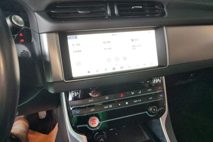 Used Jaguar XFL 2018 XFL 2.0T 250 PS Luxury Edition
