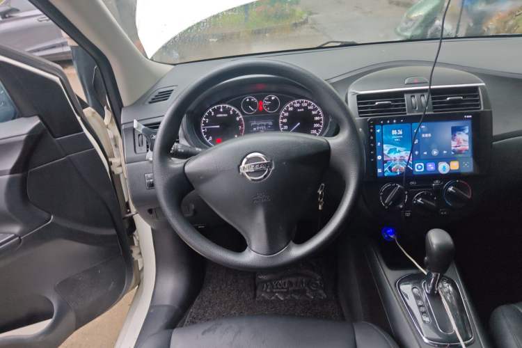 Used Nissan Tiida 2014 1.6L CVT Comfort Model Steering Wheel