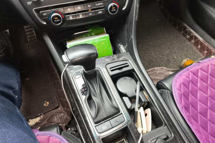 Used Kia K5 2016 1.6T Automatic LUX