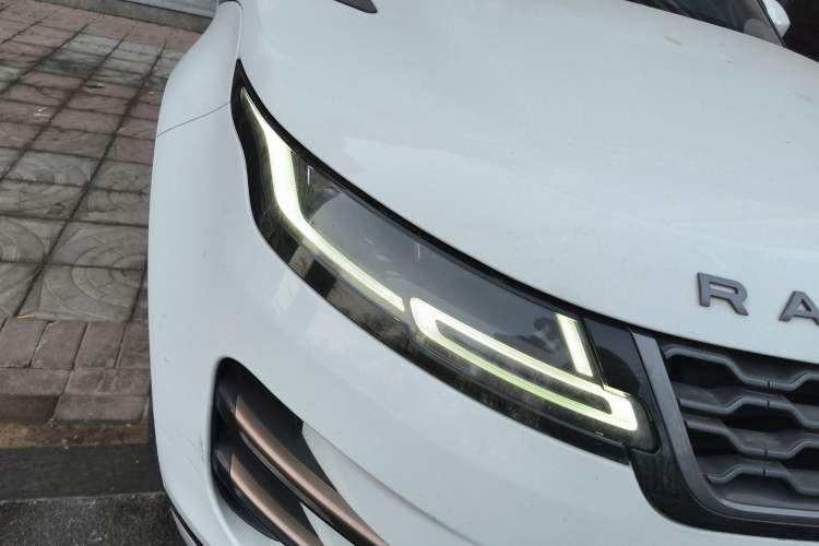 Used Land Rover Range Rover Evoque 2020 249 PS R-DYNAMIC S Sport Edition