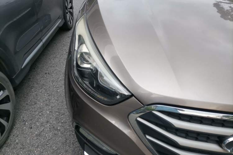 Used Hyundai ix35 2015 2.0L Automatic 2WD Smart Version China V Standard Right Front Headlight