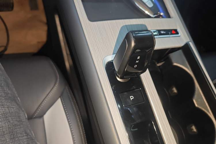 Used Geely Auto FX11 2024 1.5TD DCT Dragon Edition