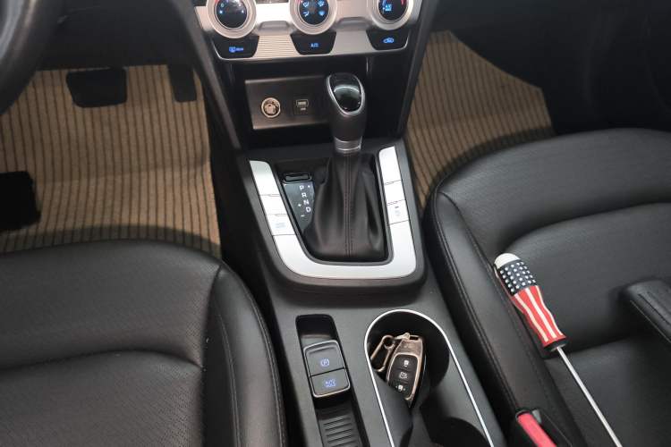 Used Hyundai Elantra (6th Generation / Lingdong) 2020 1.5L CVT Smart & Stylish – Elite Version
