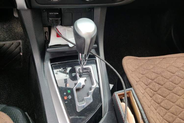 Used Toyota Corolla 2017 1.2T CVT GL Gear Lever