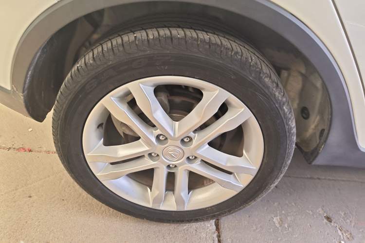 Used CHANGAN CS35 2017 1.6L Manual Luxury Model
