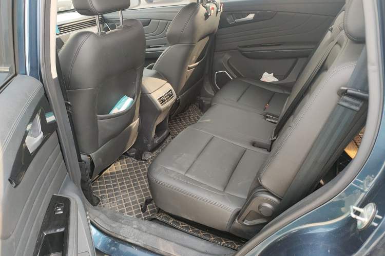 Used Sinotruk VGV U70 2020 1.5T Automatic Smart Enjoyment Elite Version 7 Seats
