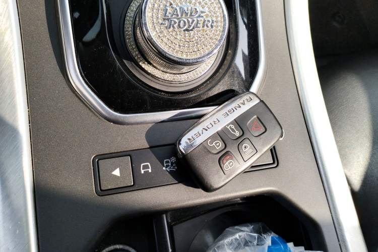 Used Land Rover Range Evoque 2015 2.0T Five-Door Zhiyao Edition Vehicle Key
