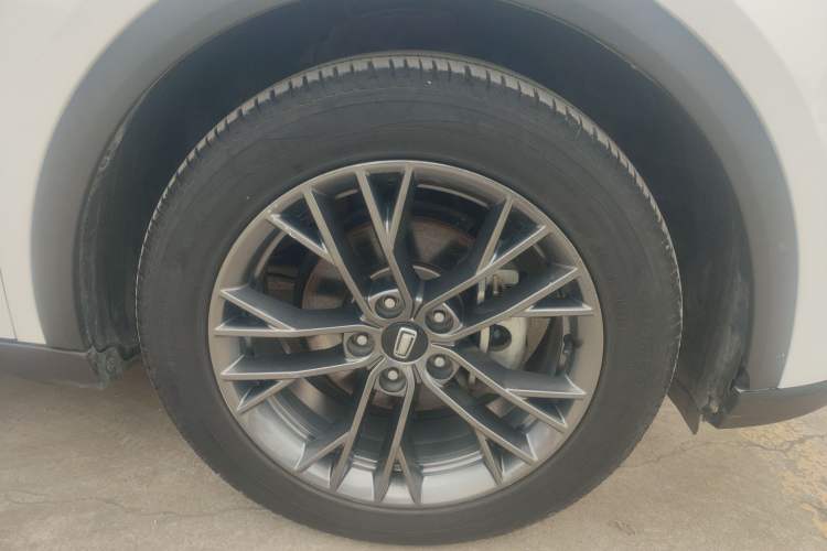 Used Bestune T55 2021 1.5T Automatic Joyful·Prestige Edition Right Rear Wheel Hub