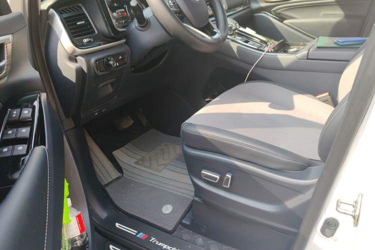 Used GAC Trumpchi M8 2024 Lingxiu Series 390T Deluxe Edition Driver Seat