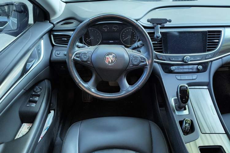 Used Buick LaCrosse 2021 652T Luxury Model