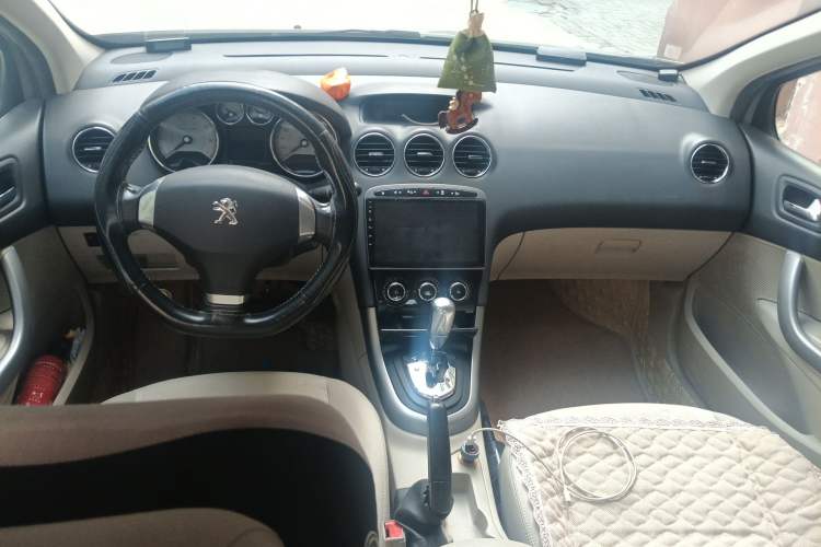 Used Peugeot 408 2013 2.0L Automatic Comfort Edition
