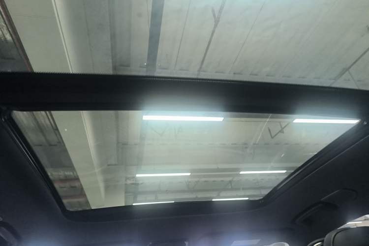 Used Lynk & Co 08 EM-P 2023 220km All-Wheel-Drive Performance Halo