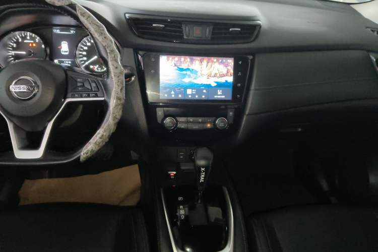 Used Nissan X-Trail 2021 2.0L CVT 2WD XL Premium Commemorative Edition
