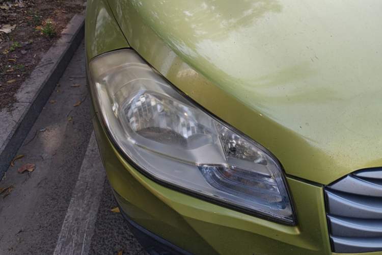 Used Suzuki S-Cross 2014 1.6L CVT Two-Wheel Drive Entry Model
