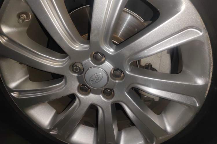 Used Land Rover Discovery Sport 2017 2.0T SE