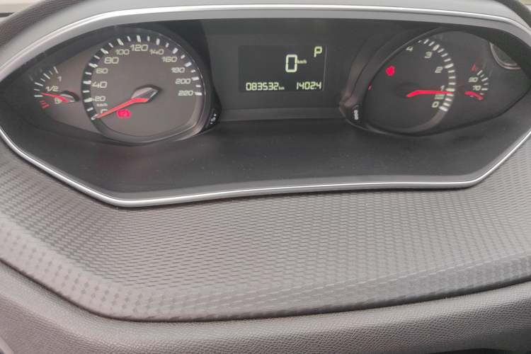 Used Peugeot 308 2016 1.6L Automatic Luxury Edition
