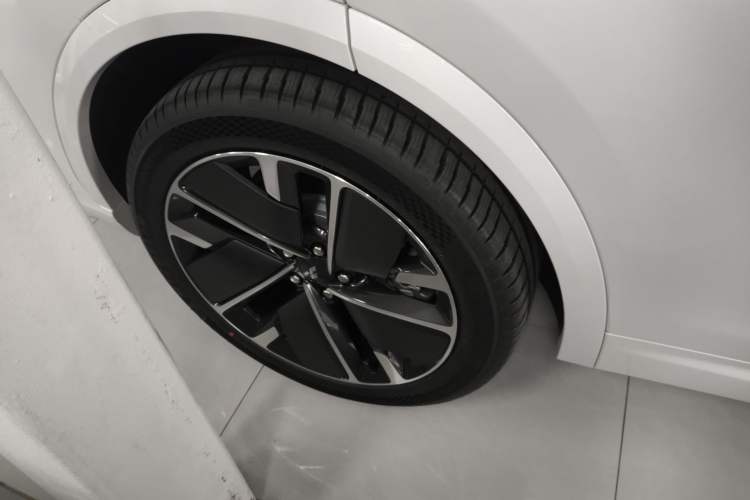 Used Li Auto L7 2025 Ultra Smart Refreshed Edition