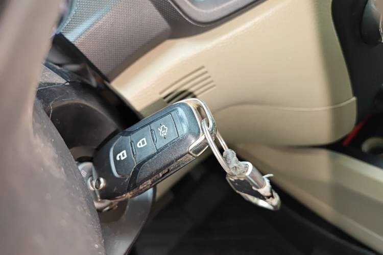 Used Ford Everest 2017 2.0T Gasoline Automatic 4x4 Elite Edition 5 Seats