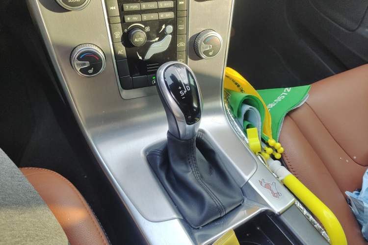 Used Volvo S60 2017 S60L T4 Smart Range Edition