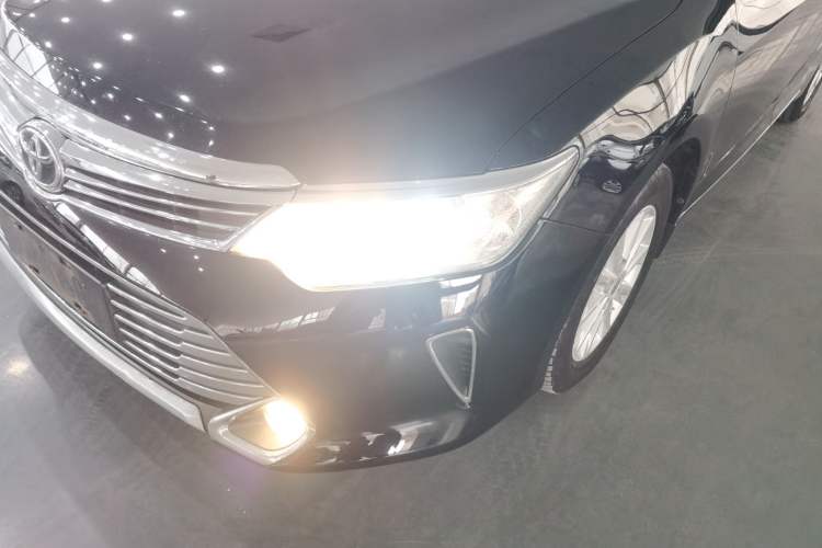 Used Toyota Camry 2015 2.0G Premier Edition
