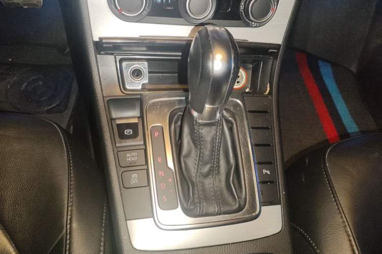 Used Volkswagen Magotan 2016 1.8TSI Smart Comfort Model