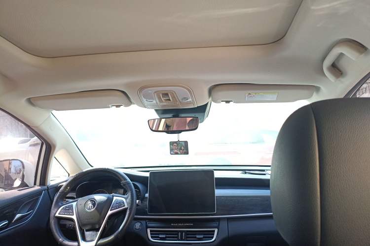 Used BYD Song MAX 2019 1.5T Automatic Smart Connect ZhiLian RuiDong 6 Seats China VI Standard