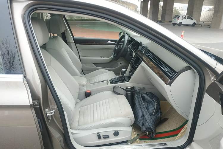 Used Volkswagen Magotan 2017 380TSI DSG Luxury Model