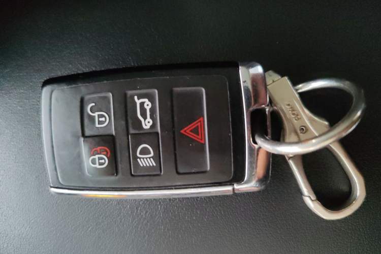 Used Jaguar E-PACE 2018 P200 China V Standard