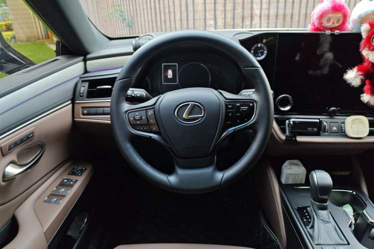 Used Lexus ES 2025 200 Premium Edition