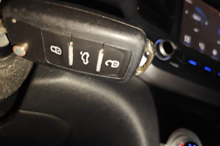 Used Hyundai Elantra (6th Generation / Lingdong) 2020 1.5L CVT Smart & Stylish – Elite Version
