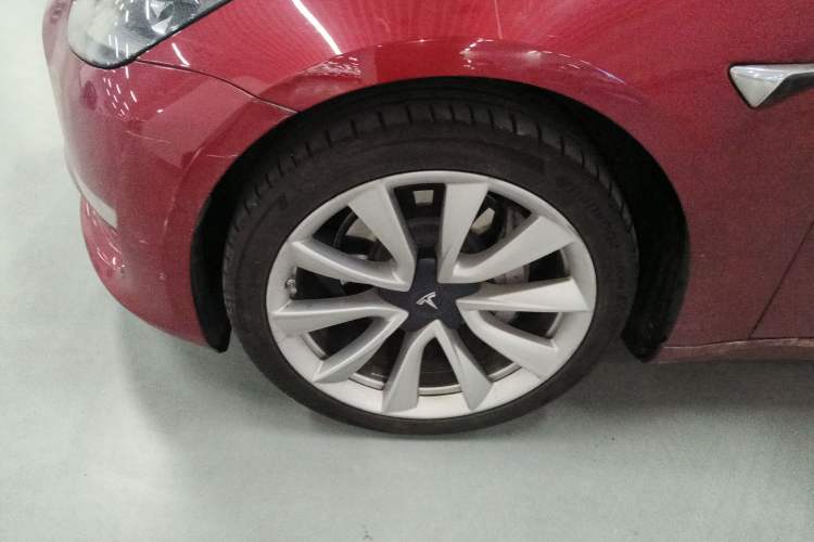 Used Tesla Model 3 2020 Refreshed Version Long-Range Rear-Wheel Drive Left Front Wheel Hub