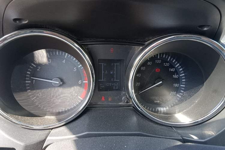 Used HYOSOW S2 2015 1.5L Manual Base Version China V