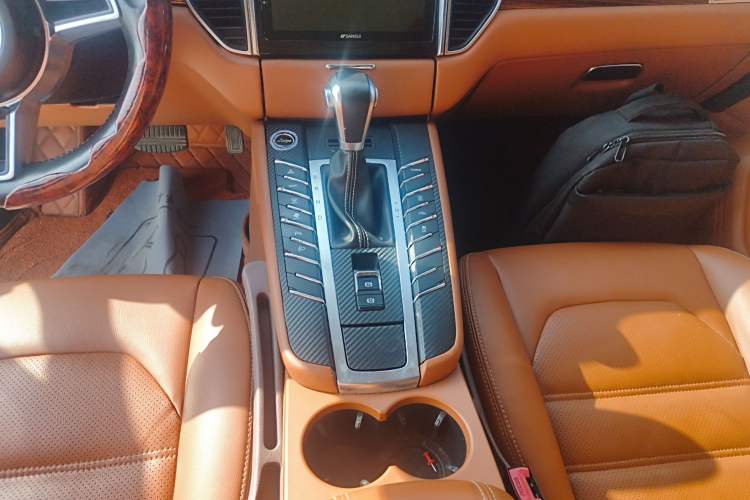 Used Zotye SR9 2017 2.0T Automatic Ultimate Light Edition