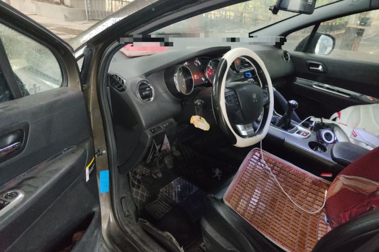 Used Peugeot 3008 2016 2.0L Manual Classic Edition