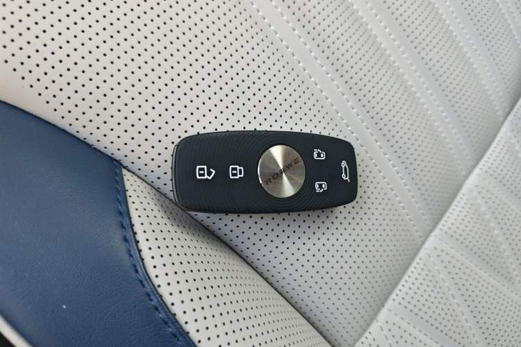 Used Roewe iMAX8 2022 400TGI Prestige Edition