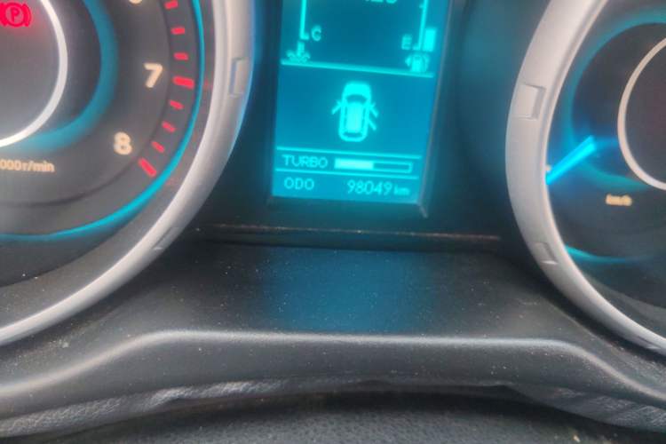 Used BAIC Weiwang S50 2016 1.5T Manual Joyful Luxury Edition Odometer Close Up