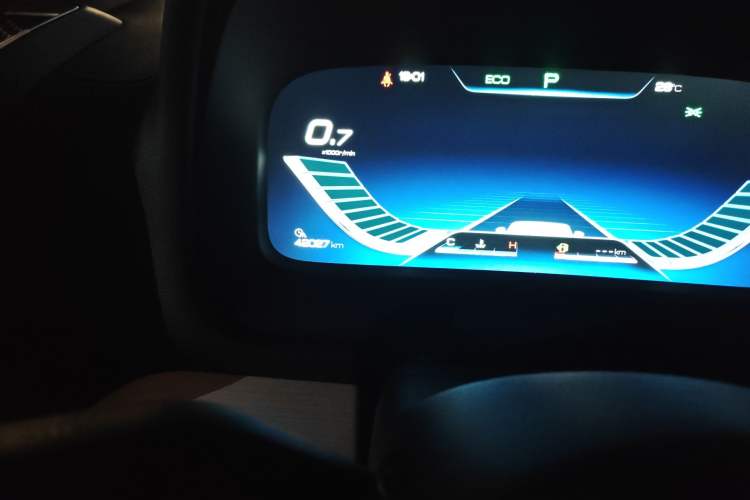 Used BYD Tang 2019 2.0T Automatic SmartConnect Luxury Version 5 Seats China VI Standard
