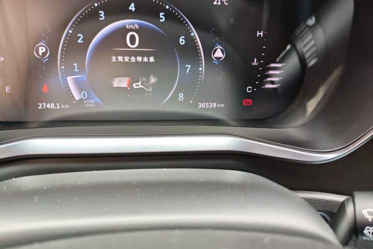 Used FORTHING T5 2020 1.5T Automatic Luxury Model China VI Standard Odometer Close Up