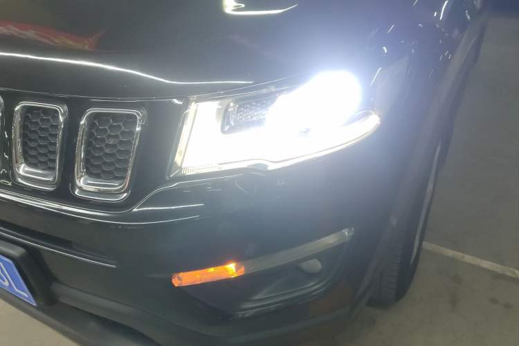 Used Jeep Compass 2017 200T Automatic Family Edition