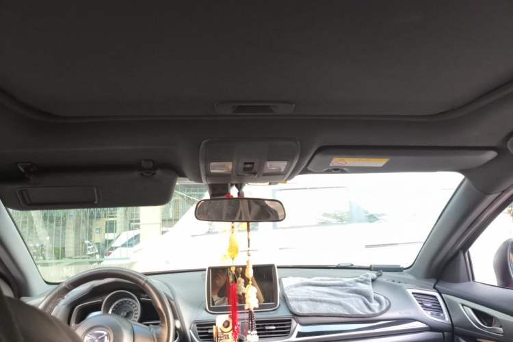 Used Mazda CX-4 2016 2.0L Automatic 2WD Blue Sky Dynamic Leather Edition
