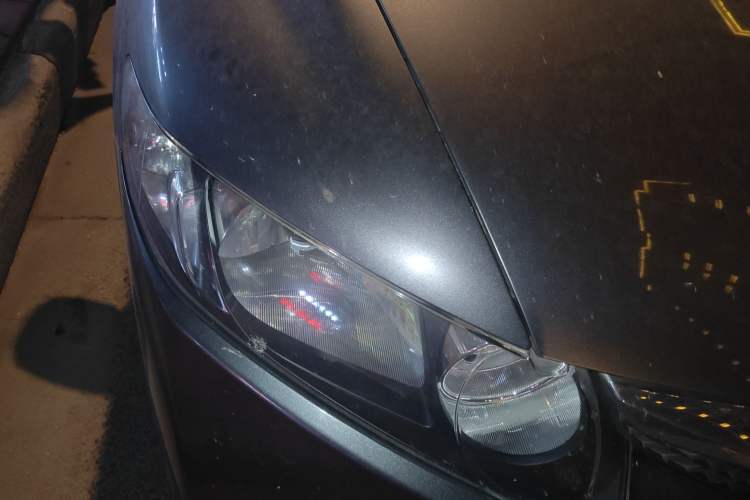 Used Honda Civic 2009 1.8L automatic luxury edition
