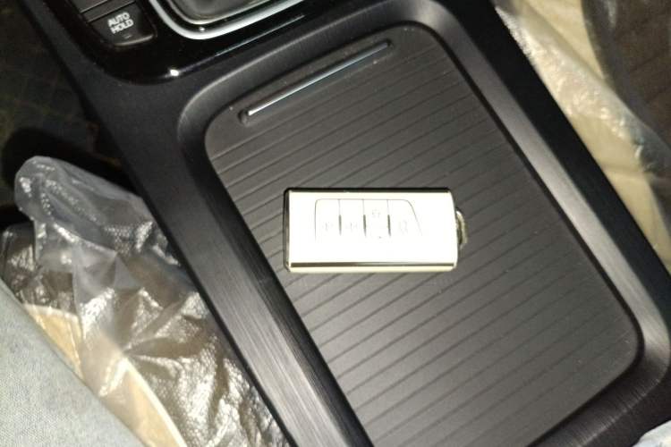 Used GAC Trumpchi M6 2021 PRO 270T Automatic Luxury Edition Interior 1