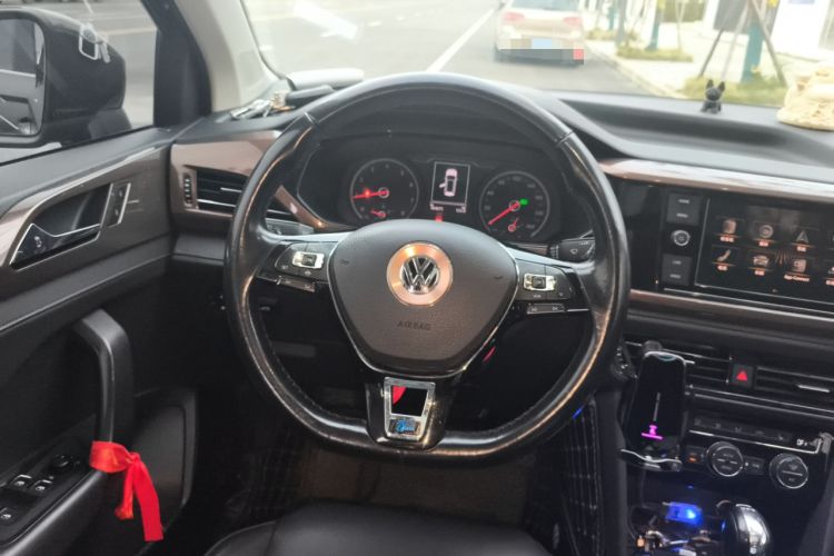 Used Volkswagen Tharu 2019 280TSI Two-Wheel Drive Luxury Version China VI Standard