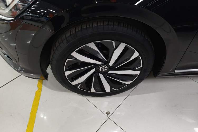 Used Volkswagen Passat 2023 330TSI Elite Edition
