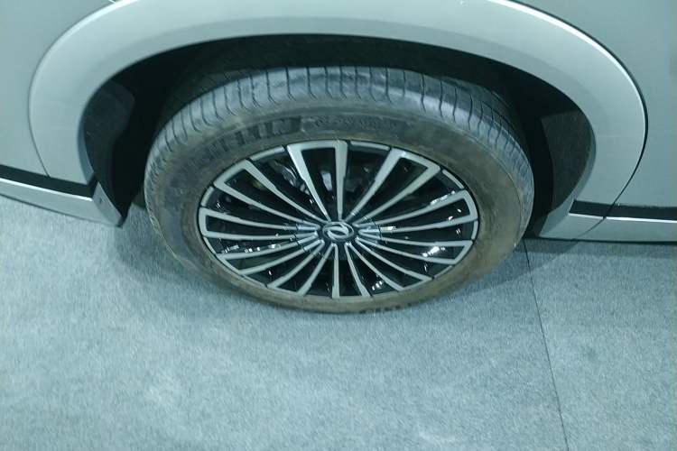 Used Dongfeng Aeolus L8 2025 Model 185KM Dream Edition
