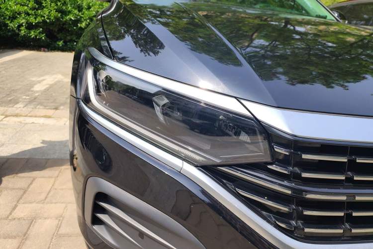 Used Volkswagen Passat 2025 Premium Version 380TSI Dragon Edition Right Front Headlight