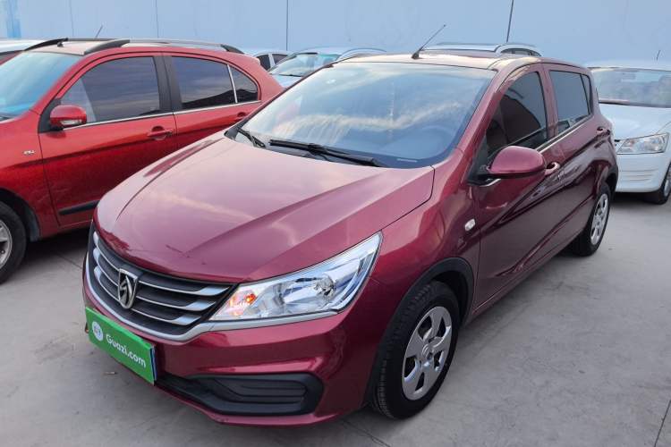 Used Baojun 310 2016 1.2L manual Comfort trim level