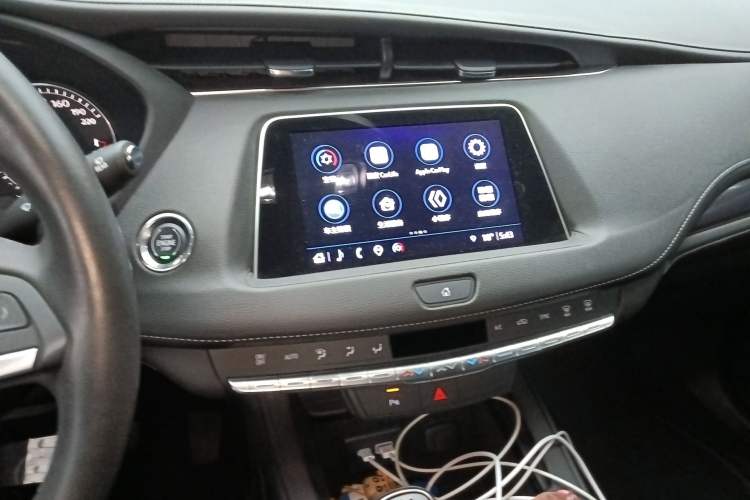 Used Cadillac XT4 2021 28T Two-Wheel Drive Tech Edition